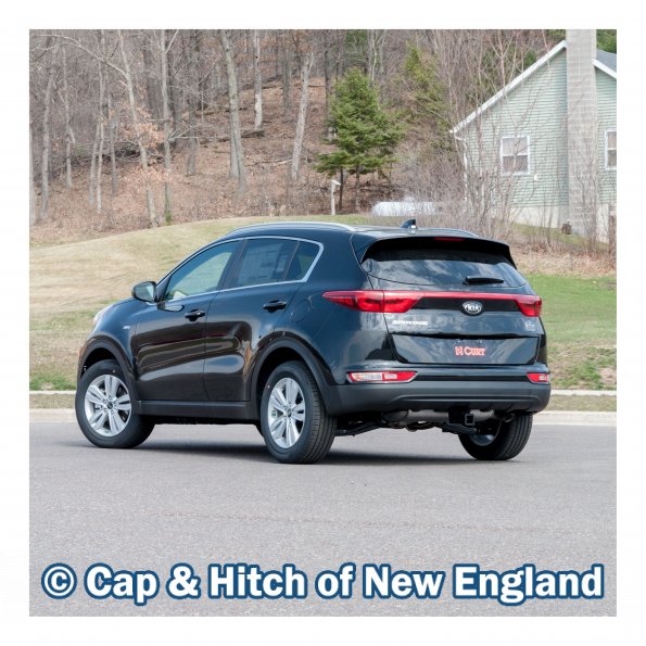 Curt_13281_3008x1990_ma 13281 2017Current Sportage Kia Trailer